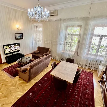 City Center Apartment, Nizami Str Baku Exterior photo