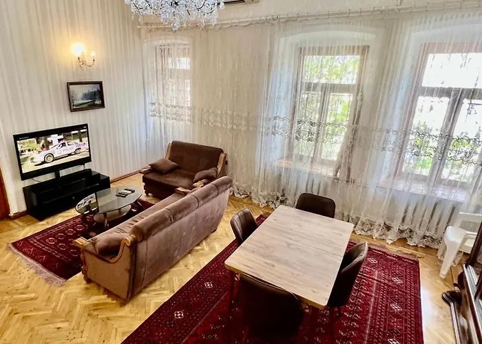 City Center Apartment, Nizami Str