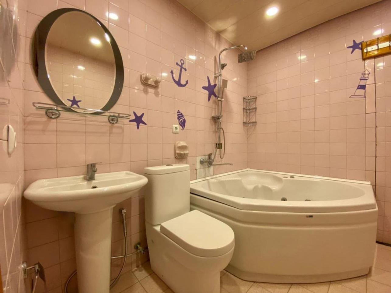 Center Apartment, Nizami Str