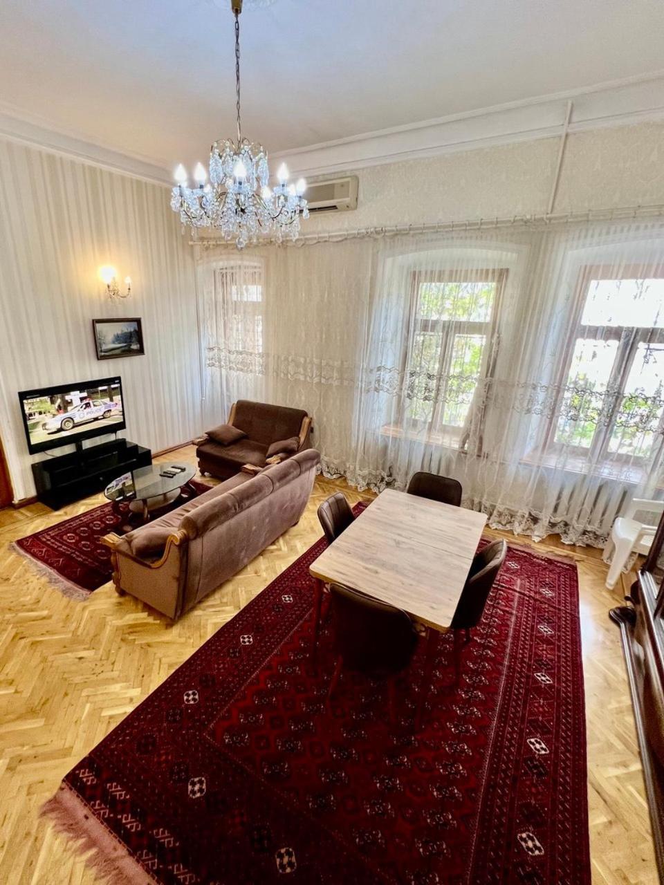 Apartment Center Apartment, Nizami Str Baku
